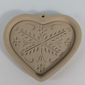 Vintage Pampered Chef 2000 Anniversary Heart Stoneware Cookie Mold‎